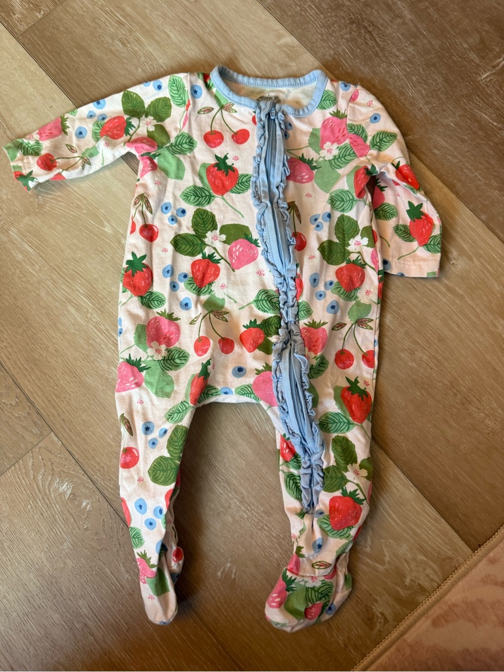 Mud Pie 3-6 Berry PJ